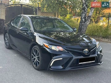 Авто Toyota Camry 2023 № 8008632