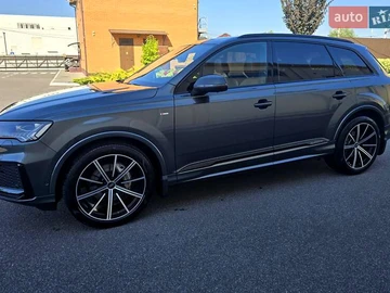 Авто Audi Q7 2023 № 8008650