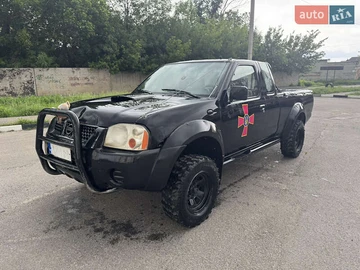 Авто Nissan Navara 2004 № 8008788