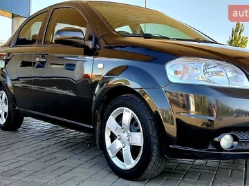 Авто Chevrolet Aveo 2007 № 8008792