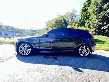 Авто BMW 1 Series 2007 № 8009082