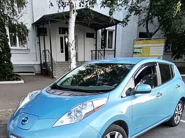 Авто Nissan Leaf 2015 № 8009098