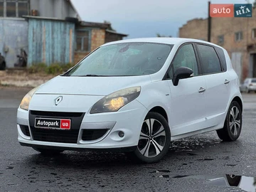 Авто Renault Scenic 2011 № 8009108