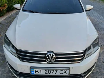 Авто Volkswagen Passat 2011 № 8009166