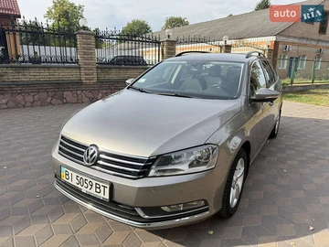 Авто Volkswagen Passat 2011 № 8009296