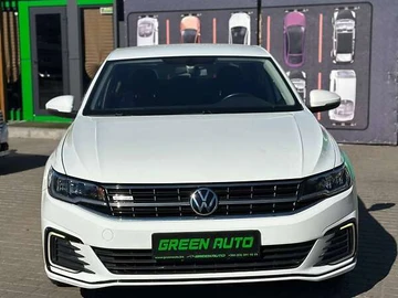 Авто Volkswagen E-Bora 2021 № 8009319