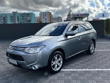 Авто Mitsubishi Outlander 2013 № 8009325