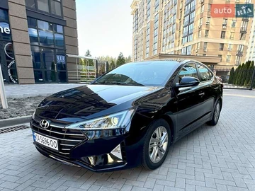 Авто Hyundai Elantra 2018 № 8009343