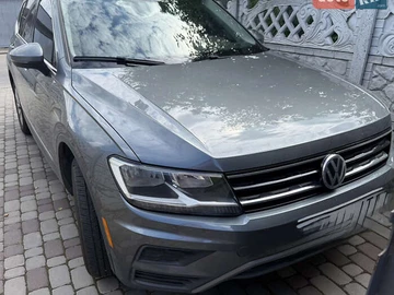 Авто Volkswagen Tiguan 2018 № 8009359