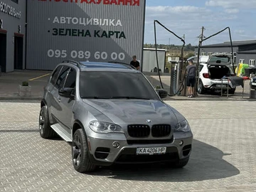 Авто BMW X5 2012 № 8009399