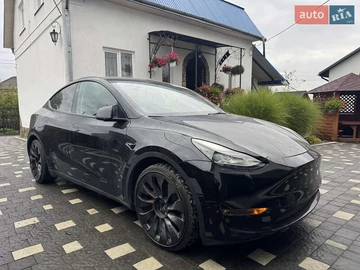 Авто Tesla Model Y 2023 № 8009404