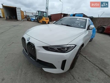 Авто BMW I4 2023 № 8009436