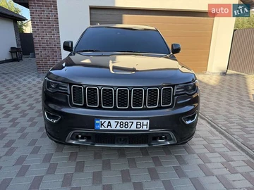 Авто Jeep Grand Cherokee 2018 № 8009544