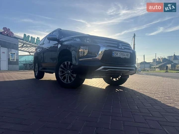 Авто Mitsubishi Pajero Sport 2021 № 8009545