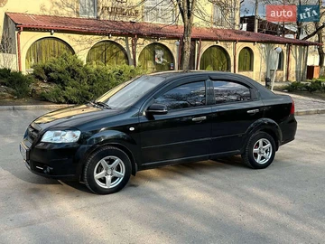 Авто Chevrolet Aveo 2011 № 8009731