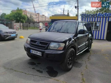Авто Mitsubishi Pajero 2000 № 8009756