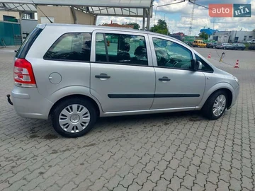 Авто Opel Zafira 2011 № 8009816