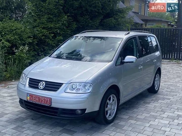 Авто Volkswagen Touran 2005 № 8009824