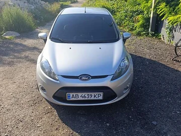 Авто Ford Fiesta 2012 № 8009846
