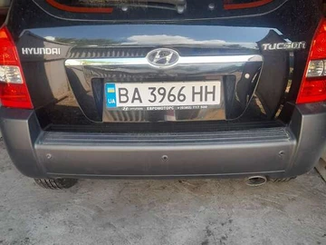 Авто Hyundai Tucson 2008 № 8010003