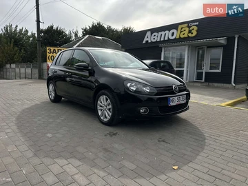 Авто Volkswagen Golf 2011 № 8010004