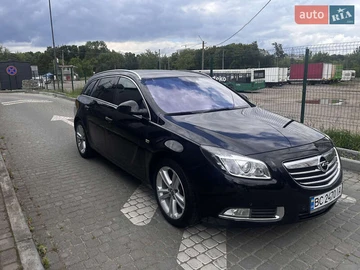 Авто Opel Insignia 2011 № 8010138