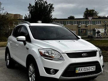 Авто Ford Kuga 2012 № 8010176