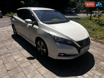 Авто Nissan Leaf 2018 № 8010229