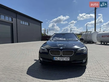 Авто BMW 5 Series 2010 № 8010234