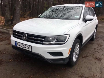 Авто Volkswagen Tiguan 2019 № 8010501