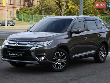 Авто Mitsubishi Outlander 2015 № 8010503