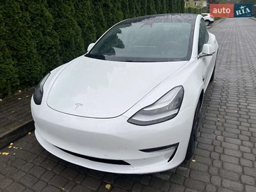 Авто Tesla Model 3 2019 № 8010505