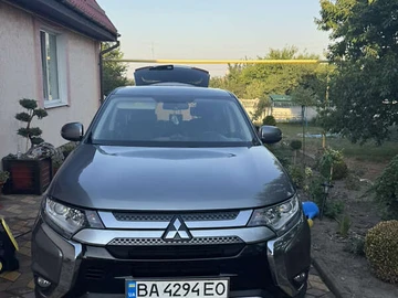 Авто Mitsubishi Outlander 2021 № 8010532