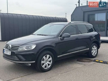Авто Volkswagen Touareg 2017 № 8010541