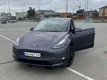 Авто Tesla Model Y 2023 № 8010581