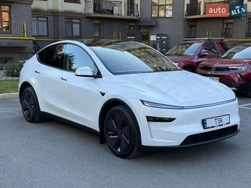 Авто Tesla Model Y 2025 № 8010713