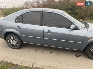 Авто Ford Mondeo 2001 № 8010865