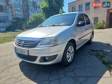 Авто Renault Logan 2010 № 8011041