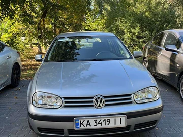 Авто Volkswagen Golf 2002 № 8011052