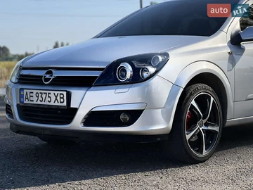 Авто Opel Astra 2004 № 8011139