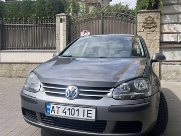 Авто Volkswagen Golf 2005 № 8011149