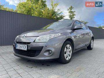 Авто Renault Megane 2010 № 8011358