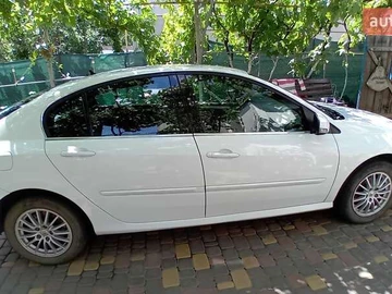 Авто Renault Laguna 2012 № 8011377