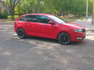 Авто Skoda Spaceback 2015 № 8011406