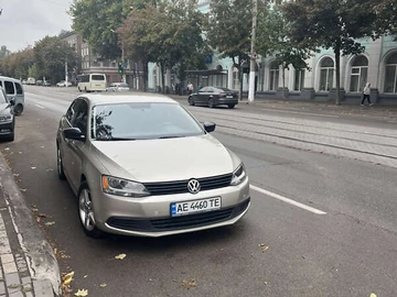 Авто Volkswagen Jetta 2013 № 8011564