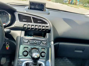 Авто Peugeot 3008 2013 № 8011692