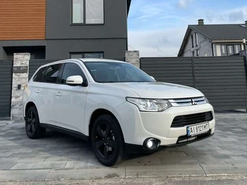 Авто Mitsubishi Outlander 2014 № 8011704