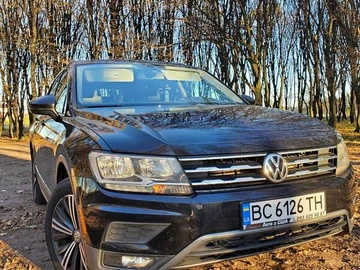 Авто Volkswagen Tiguan 2017 № 8011992
