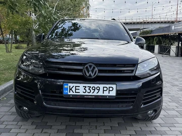 Авто Volkswagen Touareg 2012 № 8012022