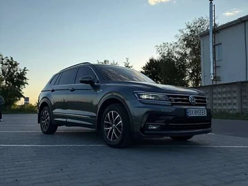 Авто Volkswagen Tiguan 2019 № 8012026
